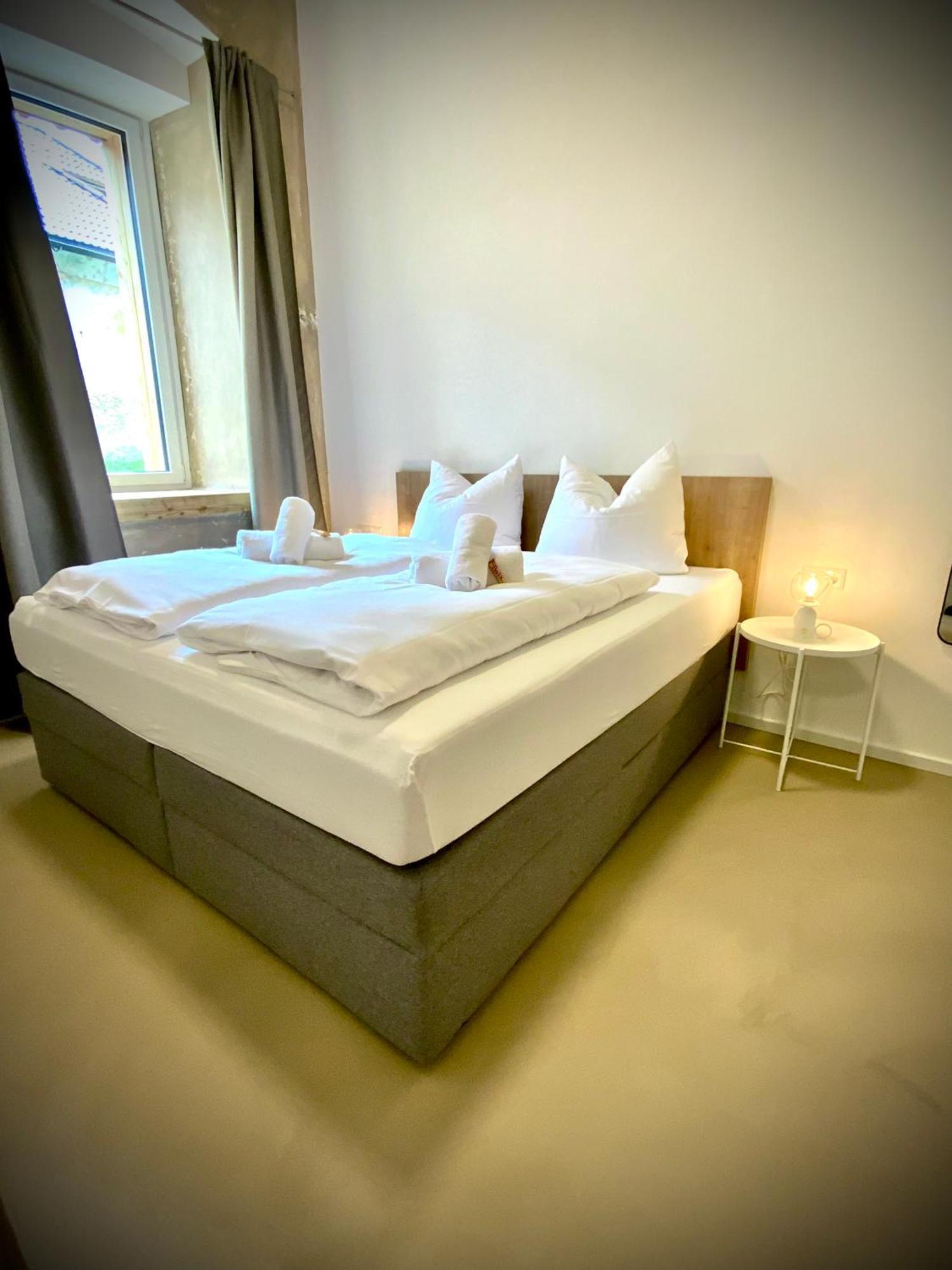 Waterfront - Urbane Eleganz Am Bachufer Apartment Villach Exterior foto