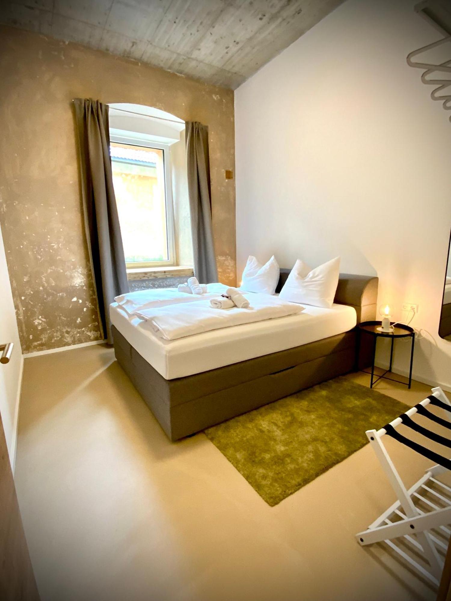 Waterfront - Urbane Eleganz Am Bachufer Apartment Villach Cameră foto